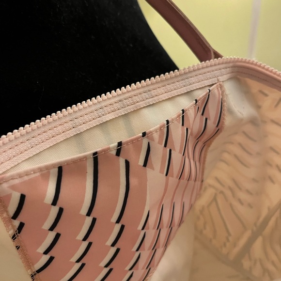 Longchamp tote  👜- like new - Picture 7 of 11